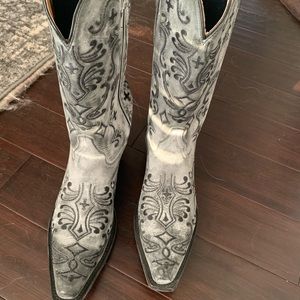 Savannah Cowgirl boots